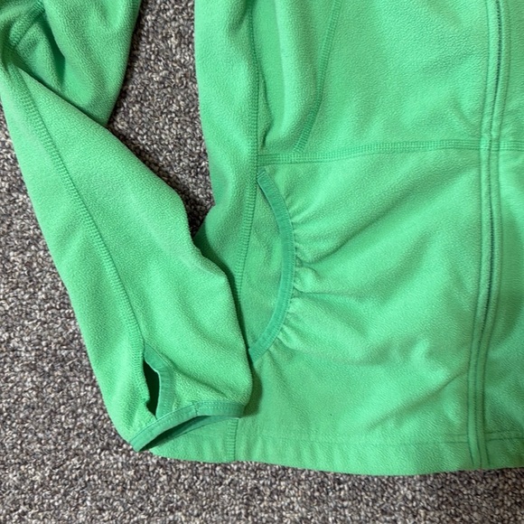 The North Face TKA 100 Hooded Jacket - Picture 4 of 6